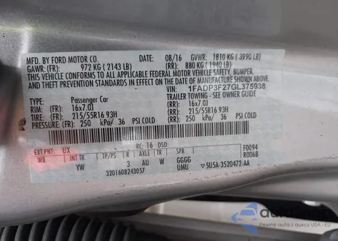 2016 Ford Focus Se z USA, uszkodzony, nr VIN 1FADP3F27GL375938